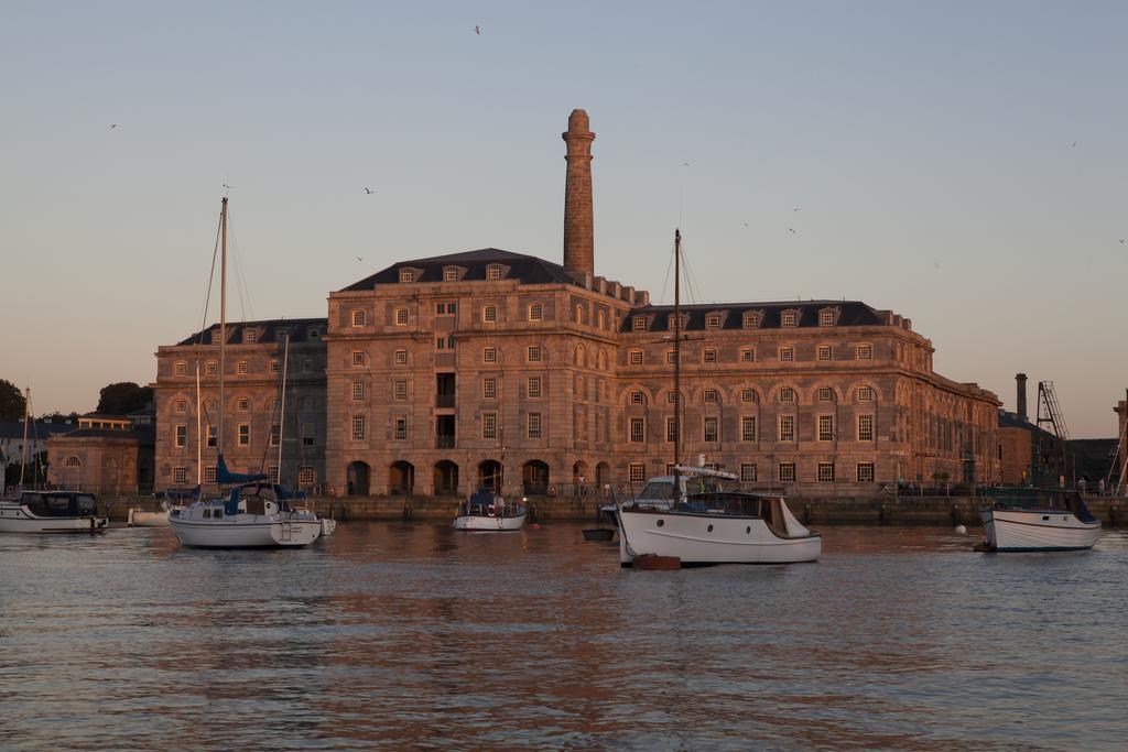 Mayflower Apartments, Royal William Yard Plymouth Esterno foto